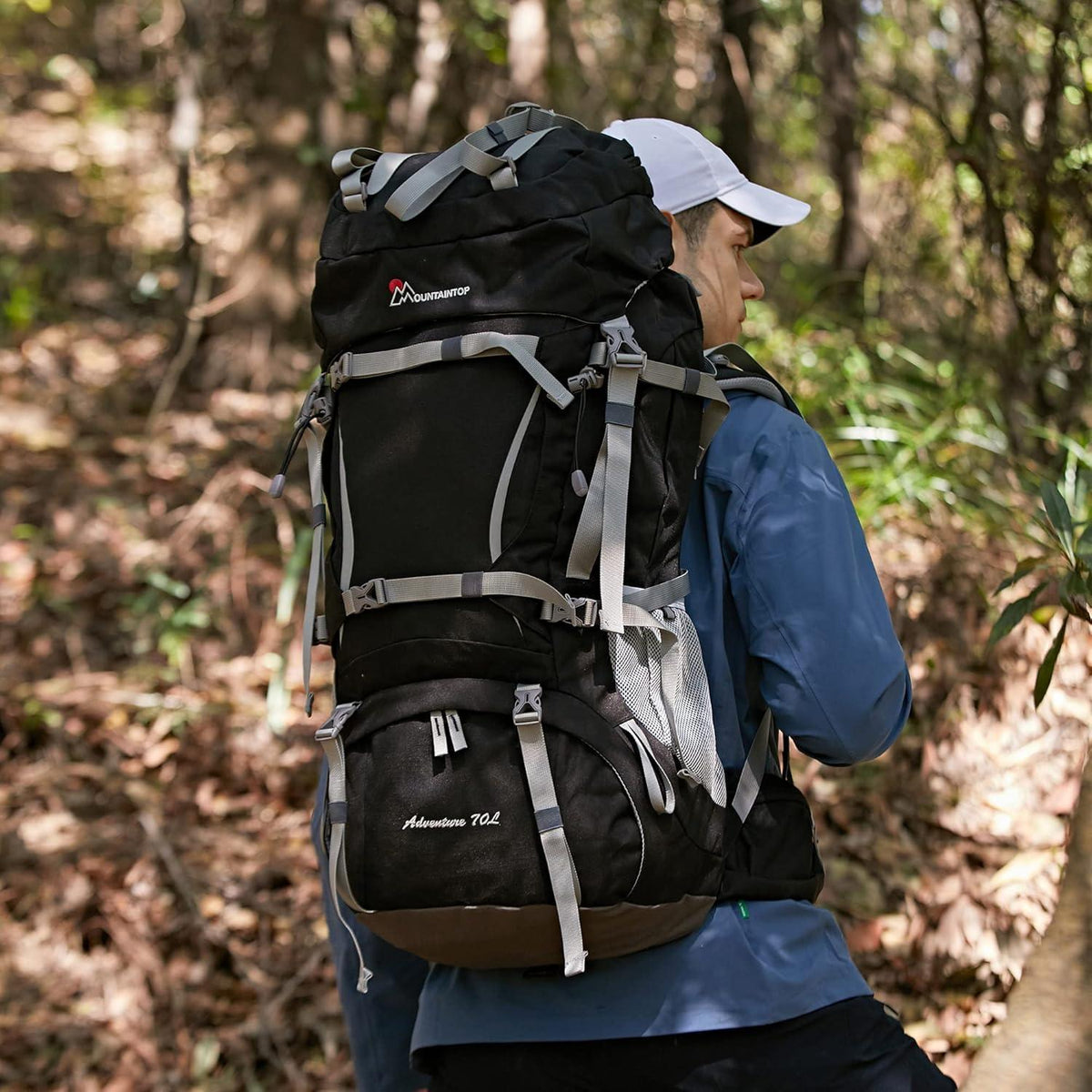 70L Trekkingrucksack mit Regenschutz und vielen Befestigungsmöglichkeiten