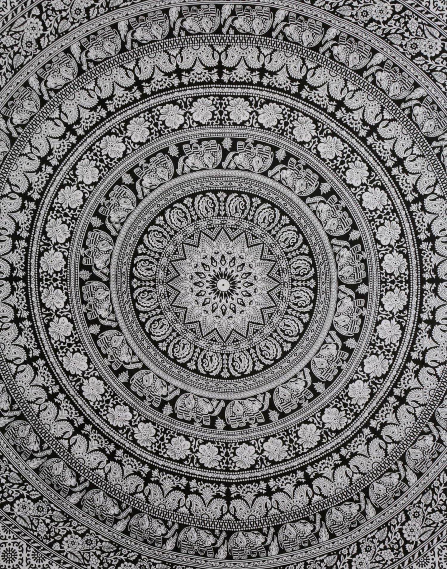 Schwarz-Weiß Mandala Elefant Tapisserie 230x213 cm