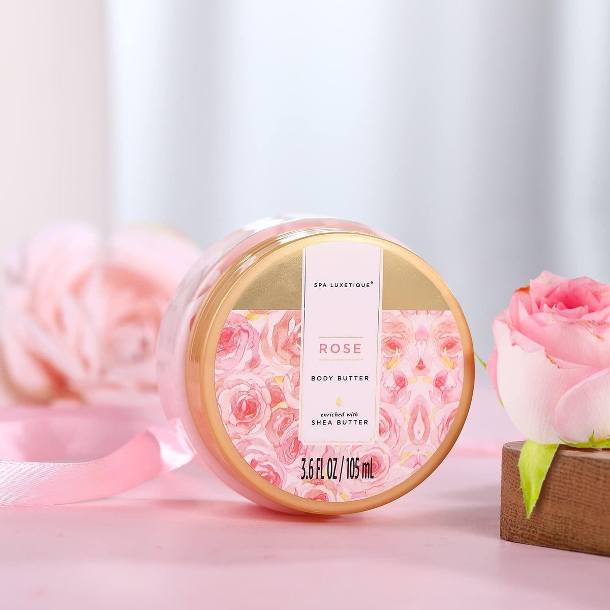 8-teiliges Bad Geschenkset Rosen Duft mit Deko Badewanne