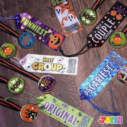 JOYIN Halloween Medaillentrophäen und Trophäenbänder 24 Stück