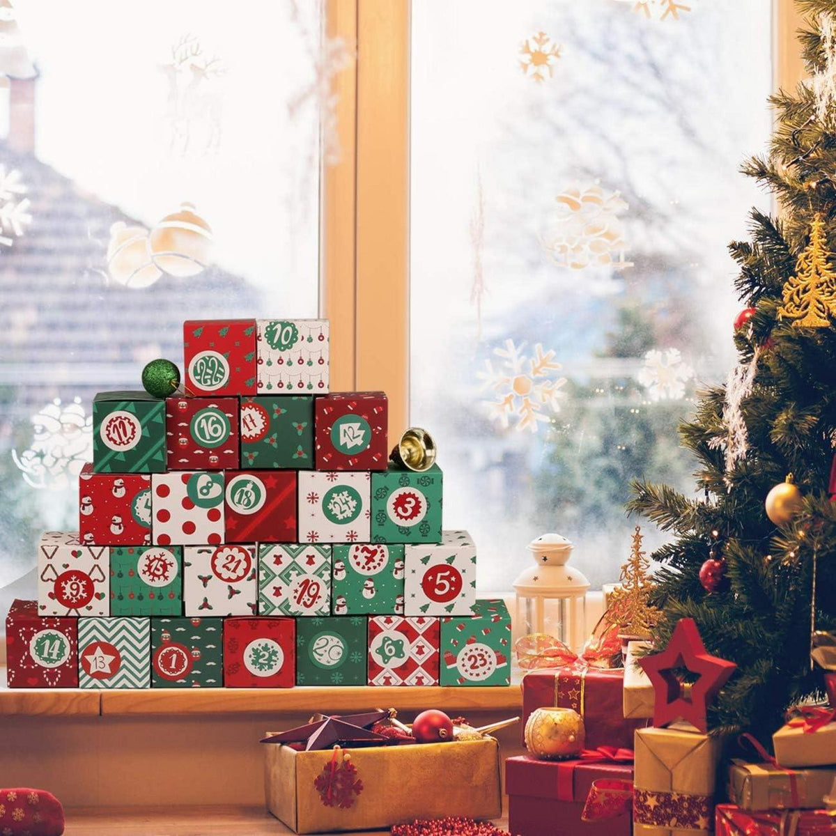 Kesote Weihnachts Adventskalender Schachteln 24 Boxen Geschenkboxen Rot Grün mit Zahlenaufkleber