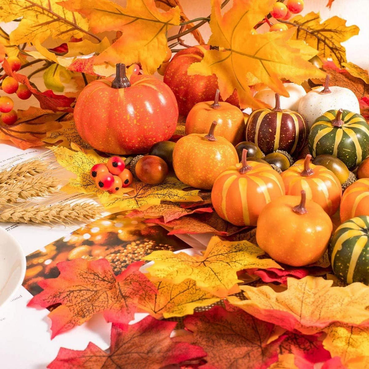TheStriven Herbstdekoration Halloween Thanksgiving Deko Mini Kürbisse Eicheln Blätter Tannenzapfen Beeren Eicheln