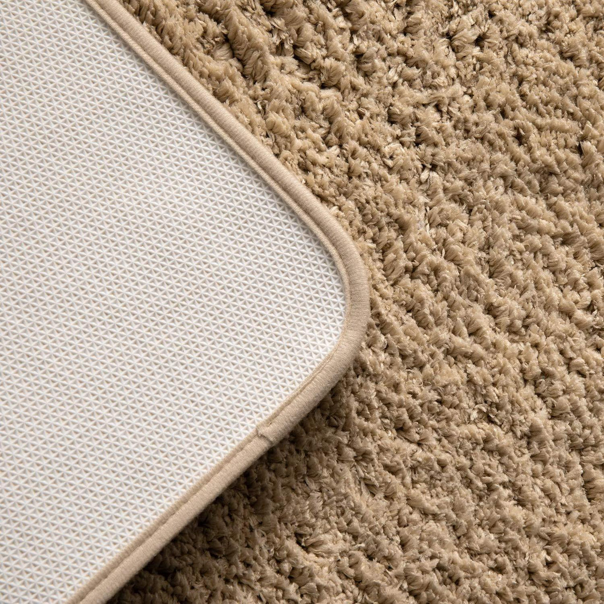 Flauschige Badematte rutschfest 50x80 cm Beige