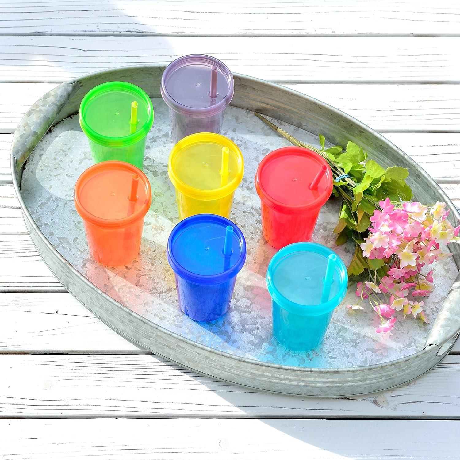 Kinderbecher Set mit Strohhalm und Deckel, 7er Pack