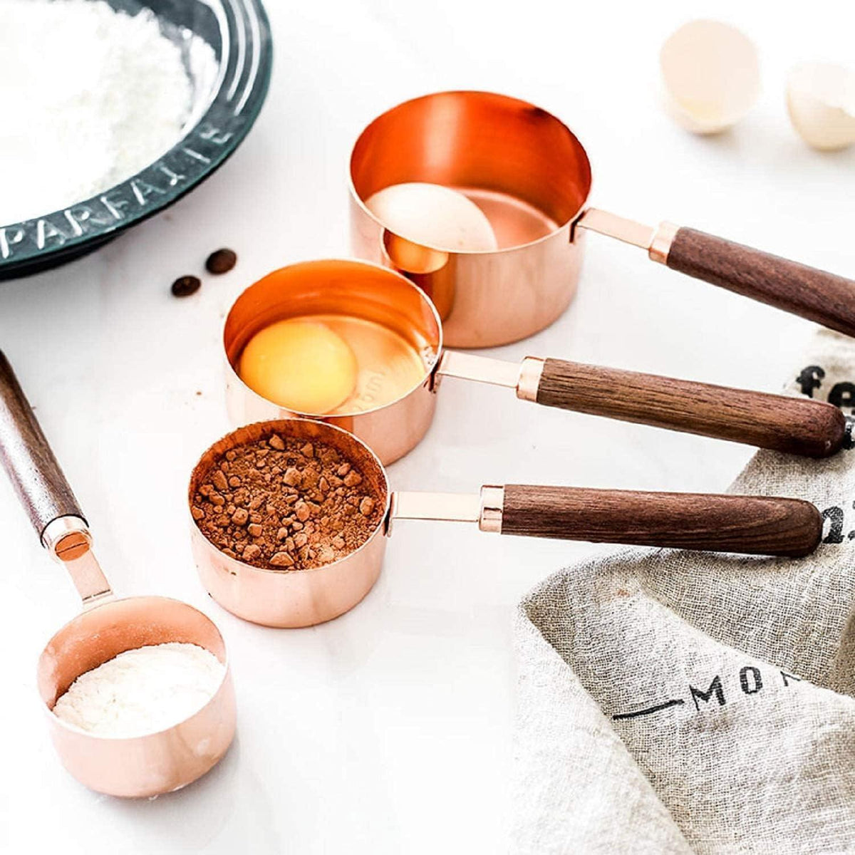 Edelstahl Messbecher-Set mit Holzgriff – 4er Set, Roségold