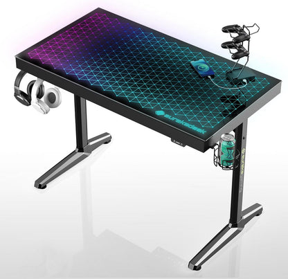 Gaming Schreibtisch mit RGB LED-Beleuchtung und Getränkehalter