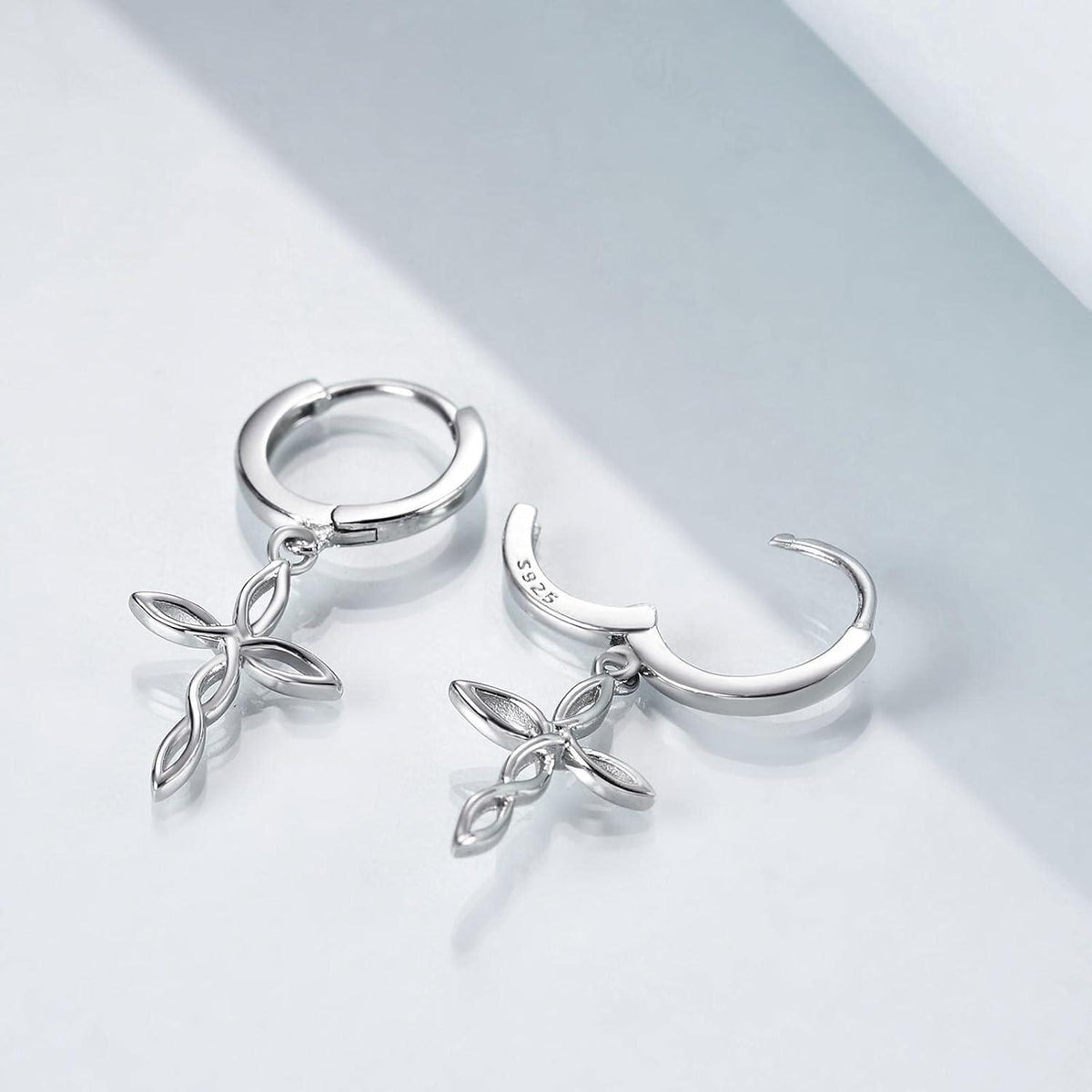 Sterling Silber Creolen mit Kreuz und Sternen, für Damen & Herren