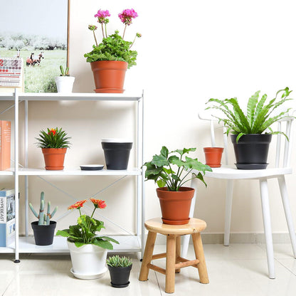 T4U 16cm Kunststoff Blumentopf Set, Mehrere Ablauflöcher, Rund Pflanzkübel für Innen und Balkon, Schwarz