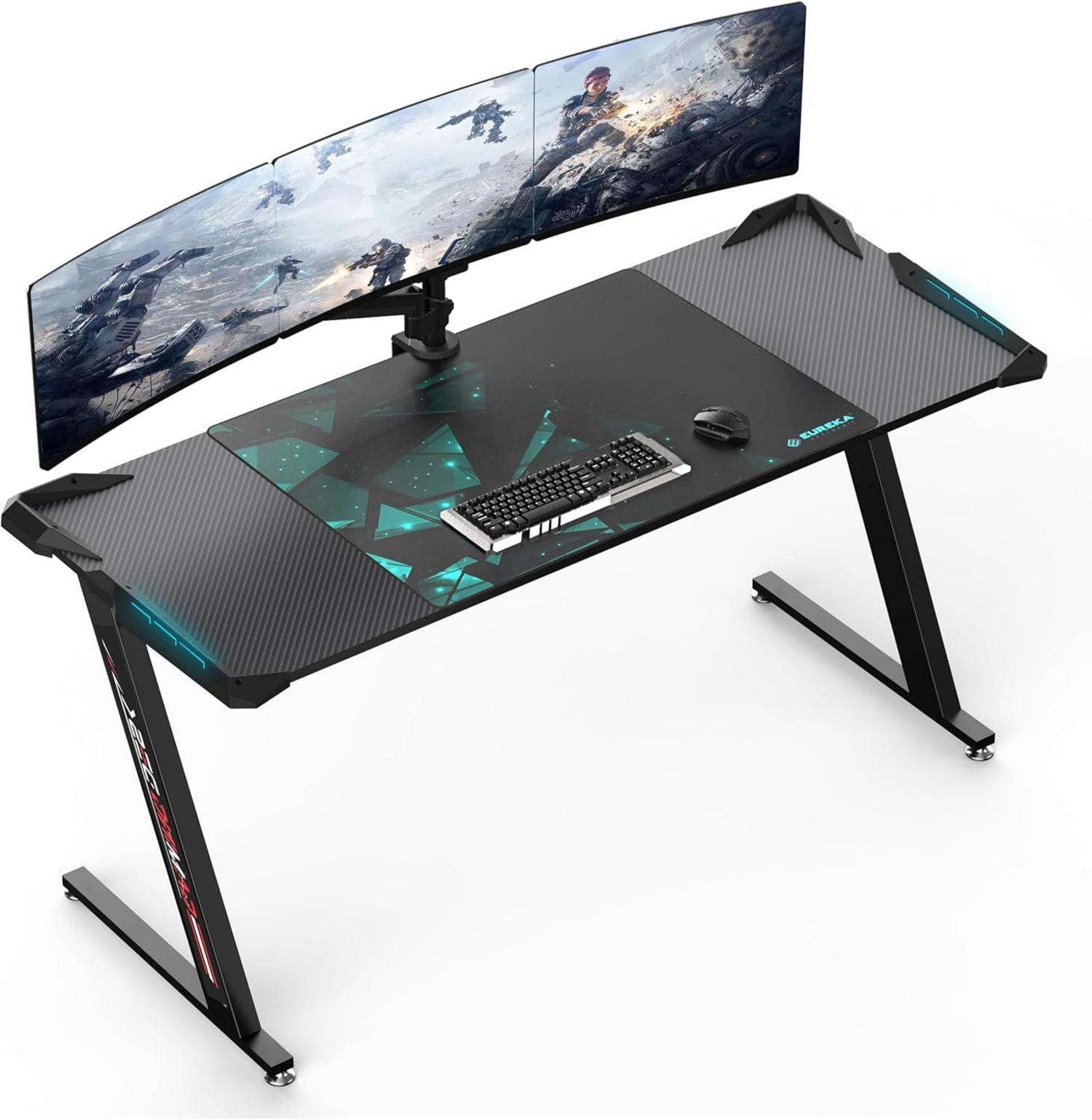 Gaming Schreibtisch mit LED-Beleuchtung und Kohlefaser-Desktop