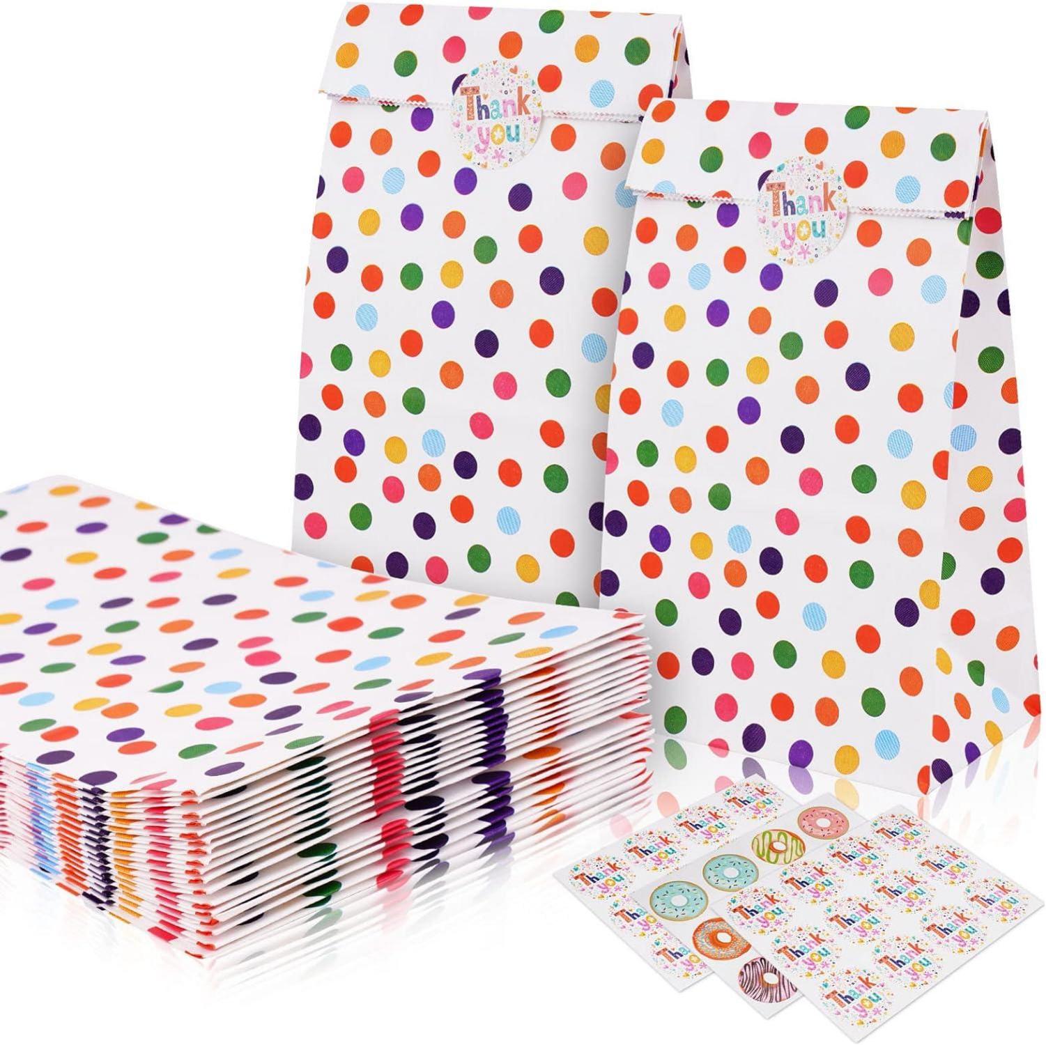 Papiertüten mit Aufkleber für Kindergeburtstag - 18 Stück