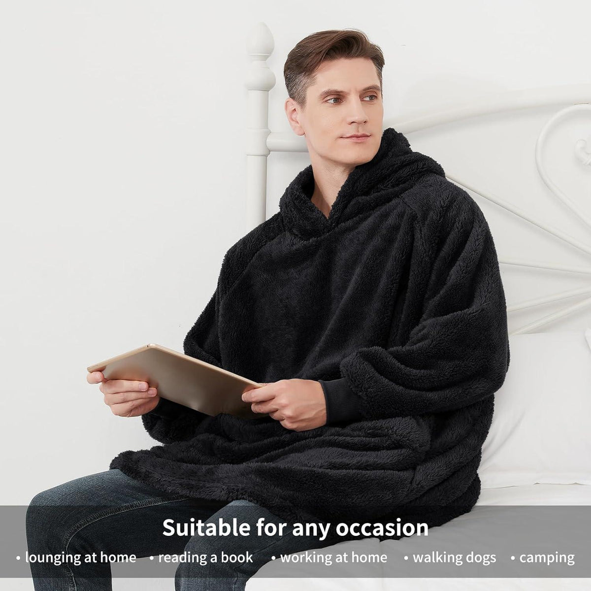 Kuschelige Hoodie Decke mit Ärmeln und Kapuze, Schwarz 95x85cm