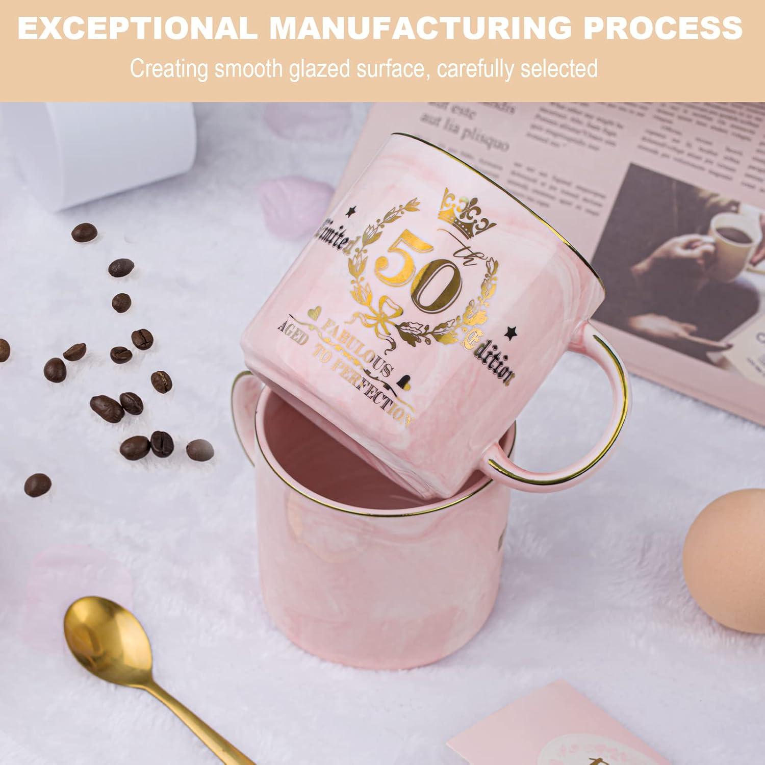 Geschenk zum 50. Geburtstag Frau - 400ml Marmor Kaffeetasse Goldmuster in Rosa