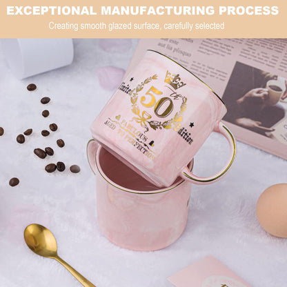 Geschenk zum 50. Geburtstag Frau - 400ml Marmor Kaffeetasse Goldmuster in Rosa