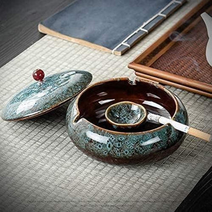 Keramik-Aschenbecher mit Deckel winddicht Zigaretten-Aschenbecher blau 14.5cm