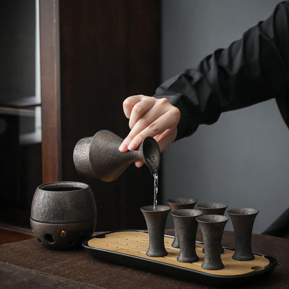 Japanisches Sake Karaffen Set mit 6 Bechern, Bambus Tablett