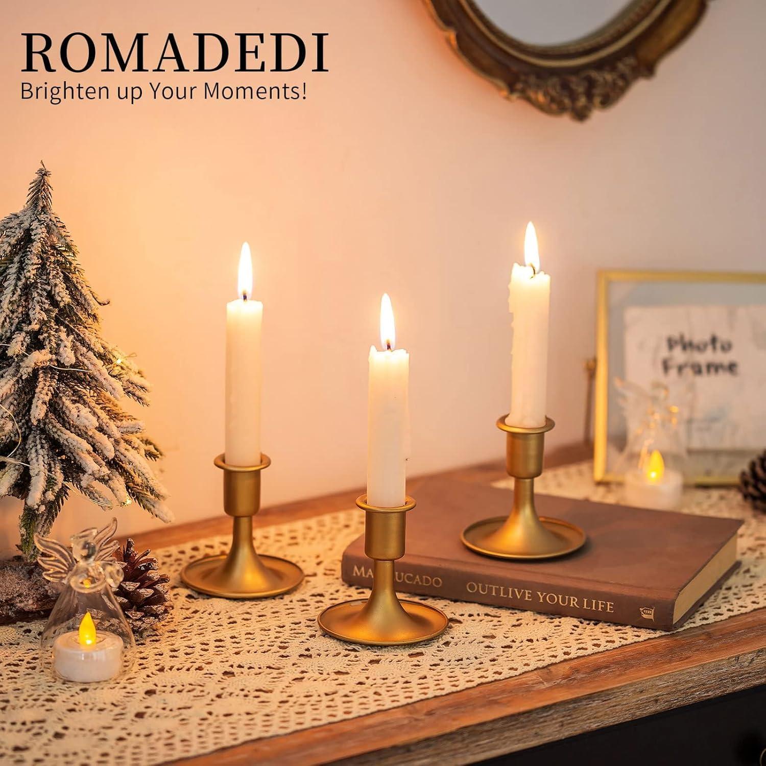 Goldener Kerzenständer für