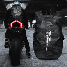 Motorradrucksack wasserdicht Helm & Laptop E-Tarnung Schwarz