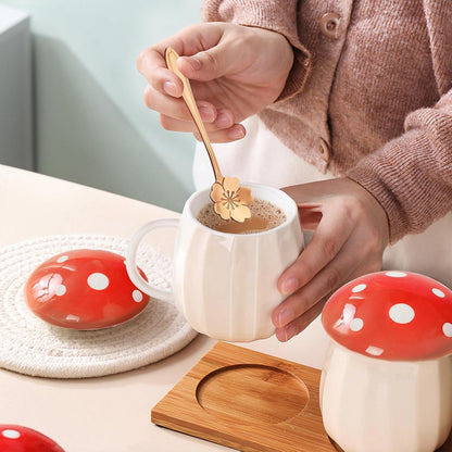 Kawaii Pilz Kaffee Tasse Set mit Deckel - Geschenke für