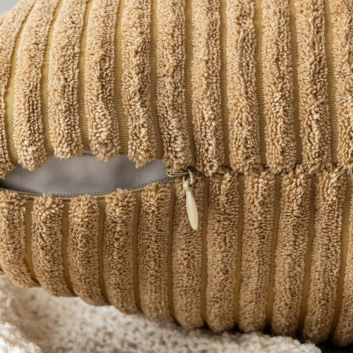 Kissenbezüge Kordsamt 50x50 cm 2er Set Taupe