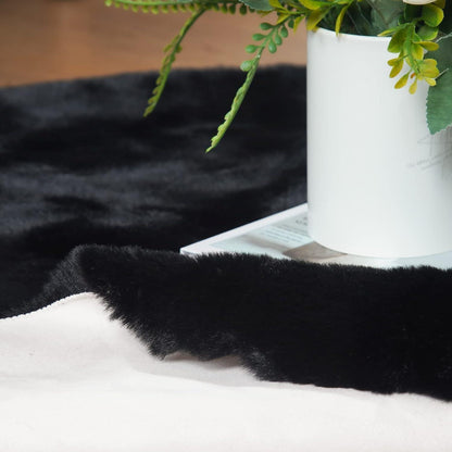 Flauschiger Kunstfell Teppich Schwarz 120x180 cm – Wohnzimmer & Schlafzimmer