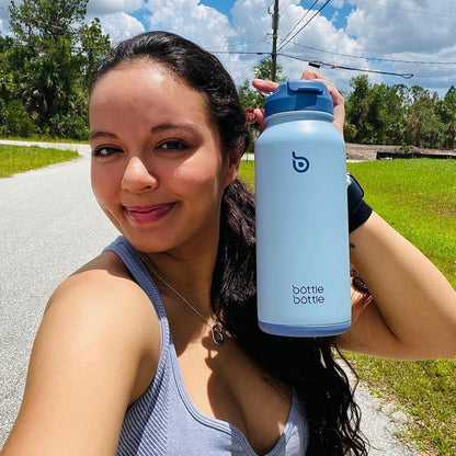 Isolierte Edelstahl Trinkflasche 1L mit Strohhalm und Pillendose, Blau