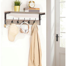 Moderne Wandgarderobe mit 7 Haken und Regalboden