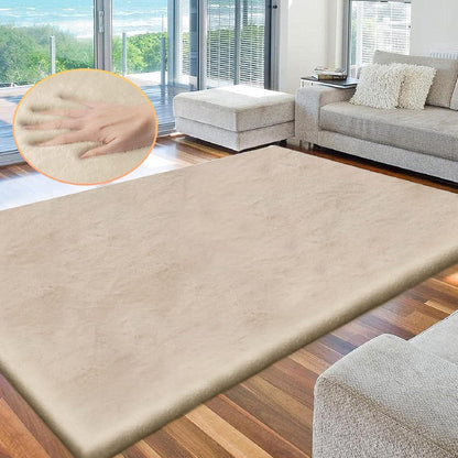 Flauschiger Kunstfell Teppich Beige 180x270 cm – Weicher Wohnteppich