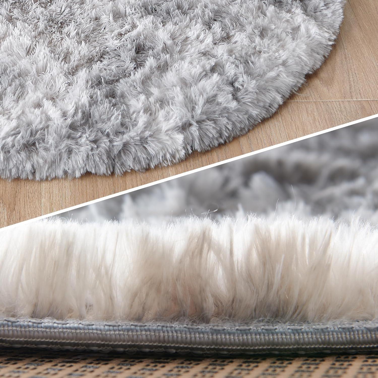 Flauschiger Teppich für Wohnzimmer und