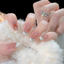 24 Stück Eckige Falsche Nägel Kurz mit Strass Design