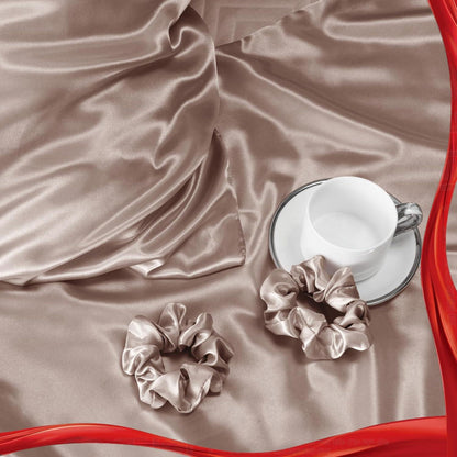 Satin Kissenbezug 40x60 Braun mit Haargummis, Pflege für Haar Haut