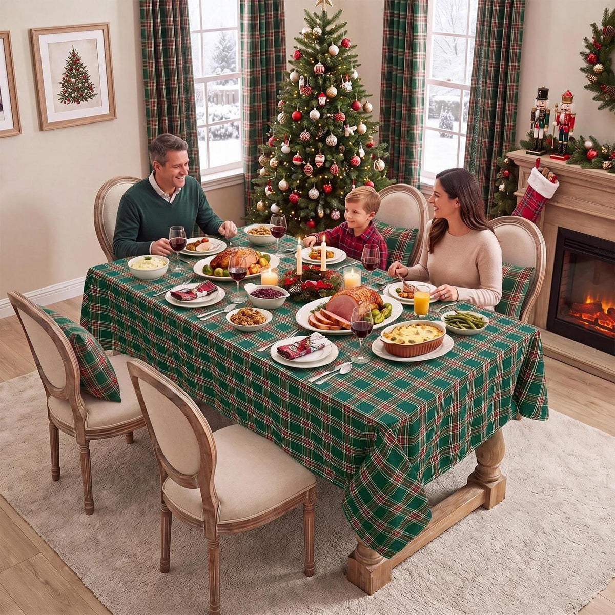 Weihnachtliche Tischdecke kariert grün 137x274 cm