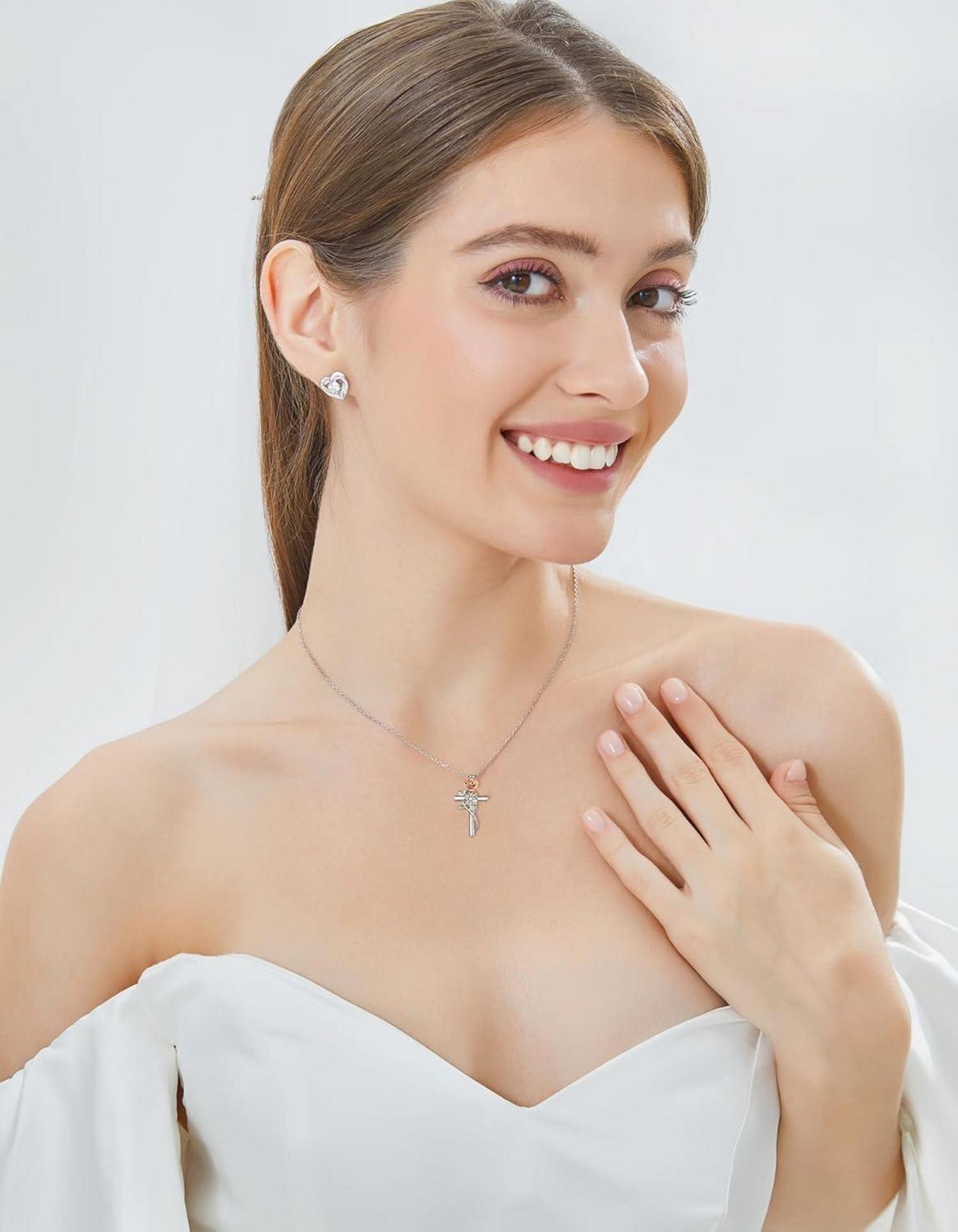 Moissanite Kreuz Kette 1,2 Karat Silber 925 mit Geschenkbox