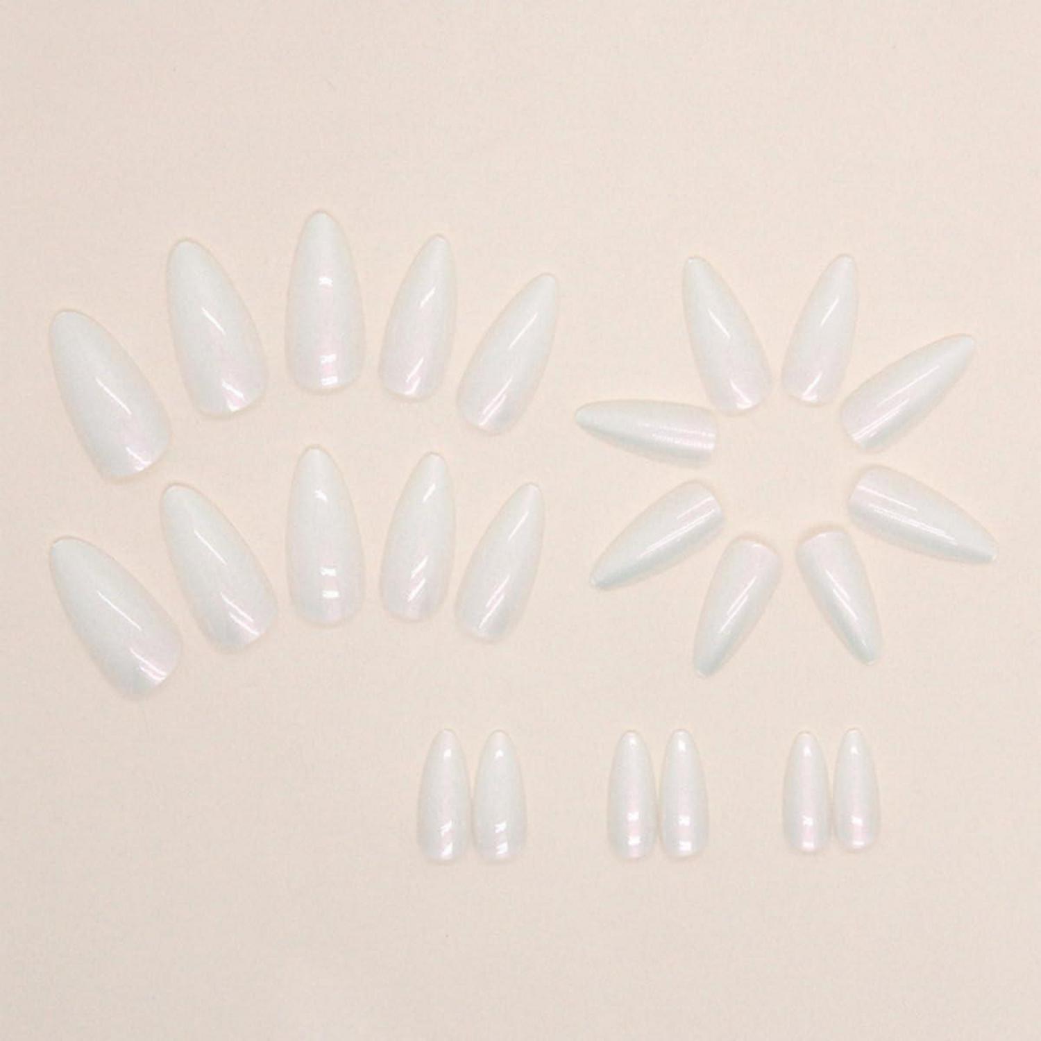 24 Pcs Weiß Kurz Oval Fake Nails Glossy Aurora French Art