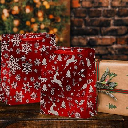 Weihnachtspapier-Geschenktüten 4er-Pack mit Griffen, rot, festliche Designs