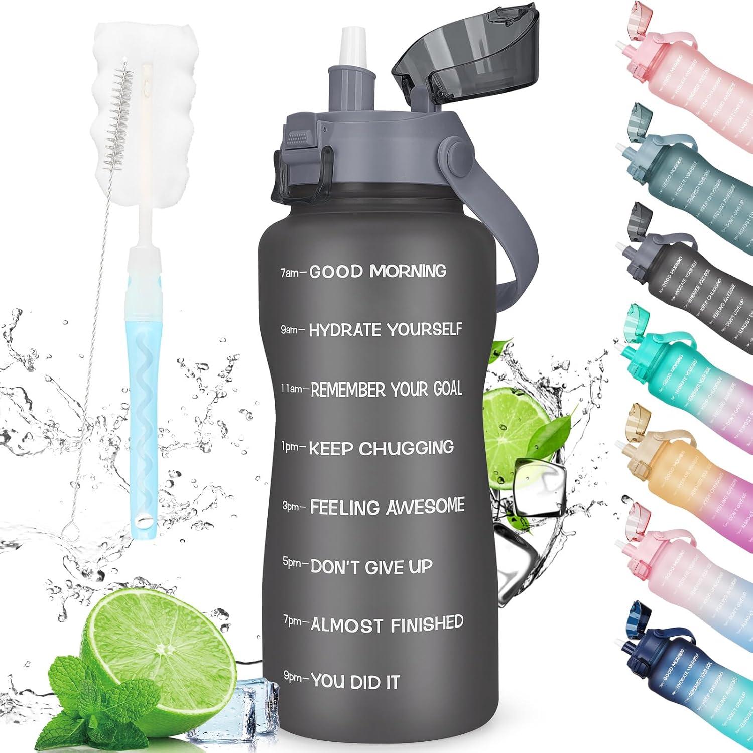 Sportliche 2l Trinkflasche mit Strohhalm und Zeitmarkierung