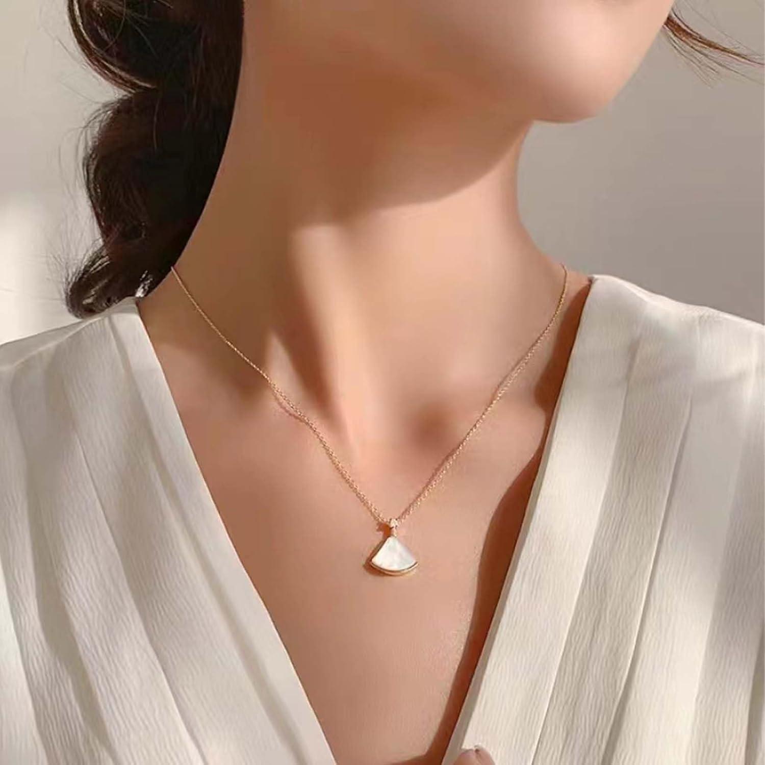 Hanaoops Damen Halskette Zirkon Shell Anhänger
