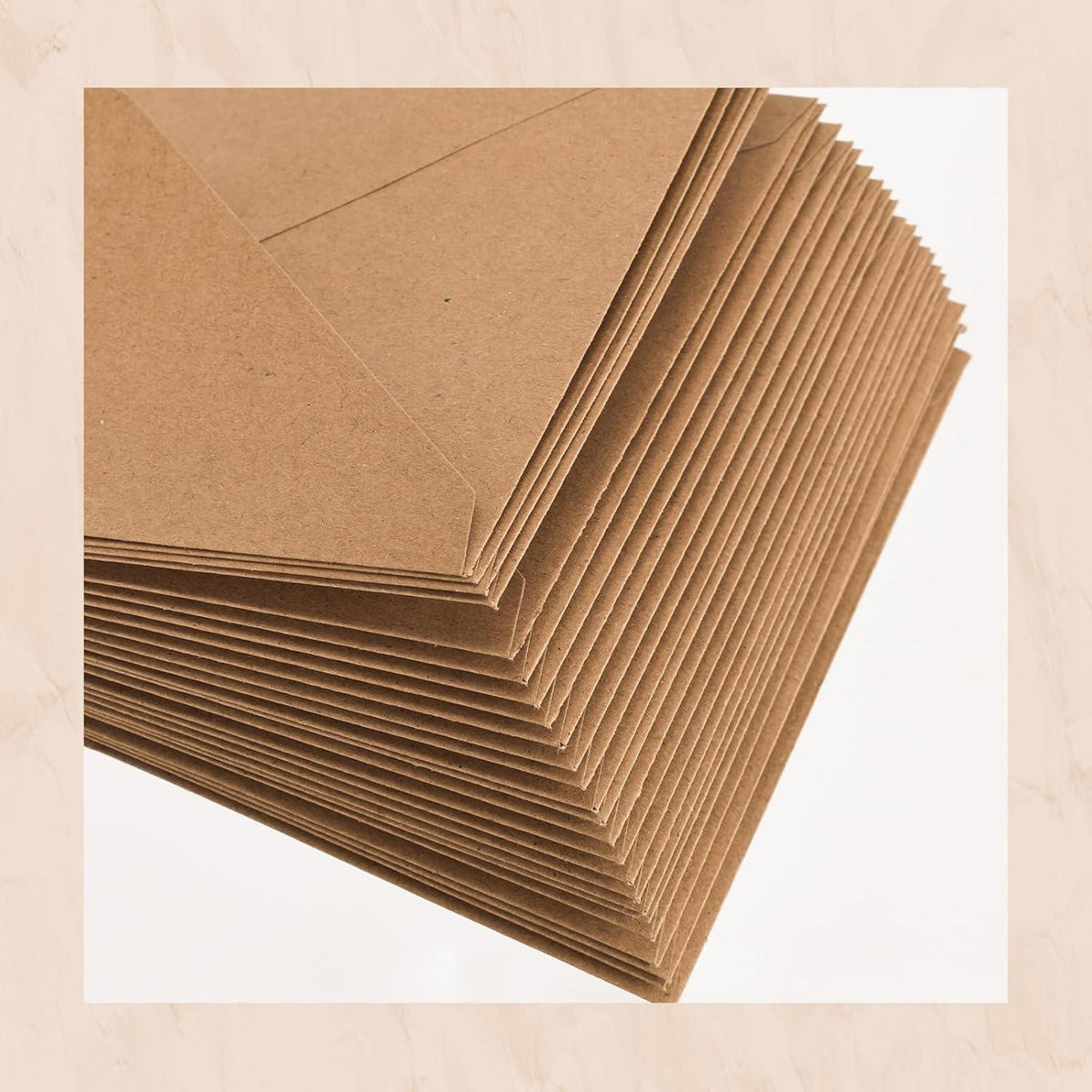 50 Stück Kraftpapier Briefumschläge Vintage Design 17,6 x 12,5 cm