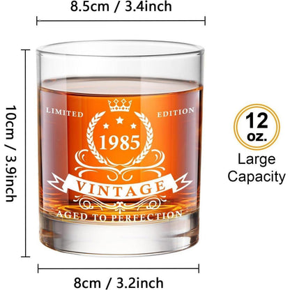 Whiskyglas-Set 1984 für Männer in Fassbox