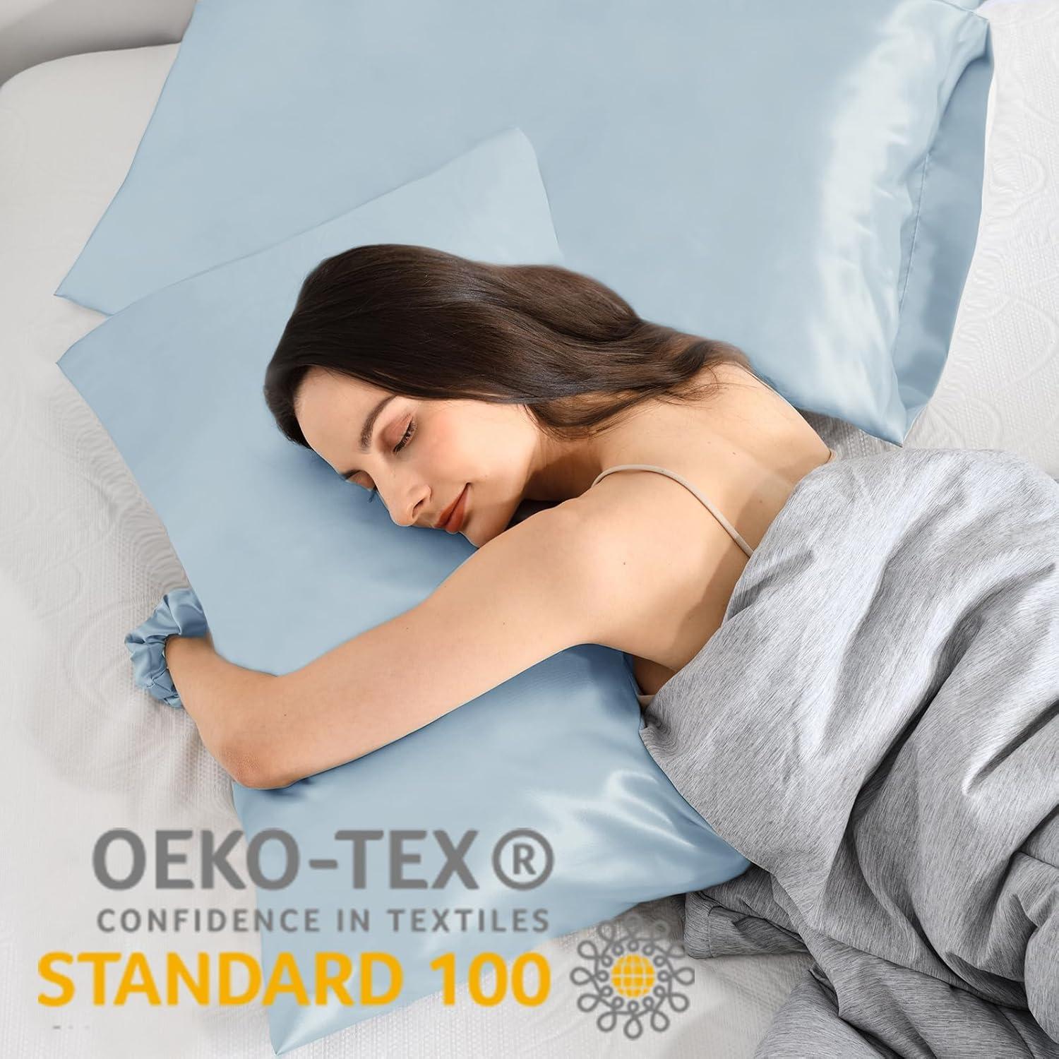 Satin Kissenbezug 40x60 Hellblau 2er-Set Haargummis