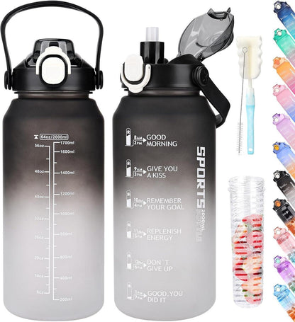 2l Trinkflasche mit Strohhalm und Früchtebehälter, Sportflasche