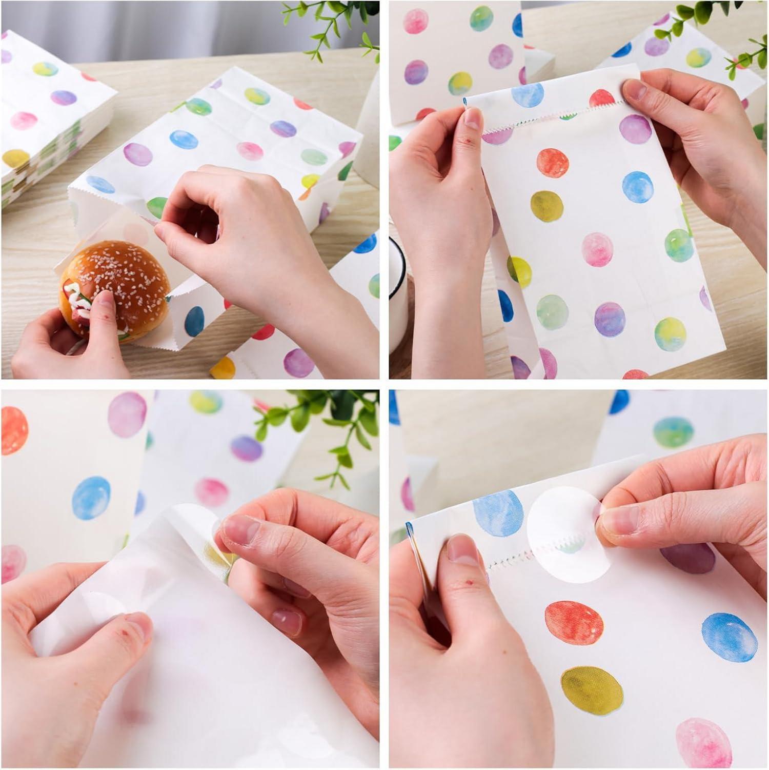 Papiertüten 24 Stück Geschenktüten mit Aufkleber Regenbogen Punkte