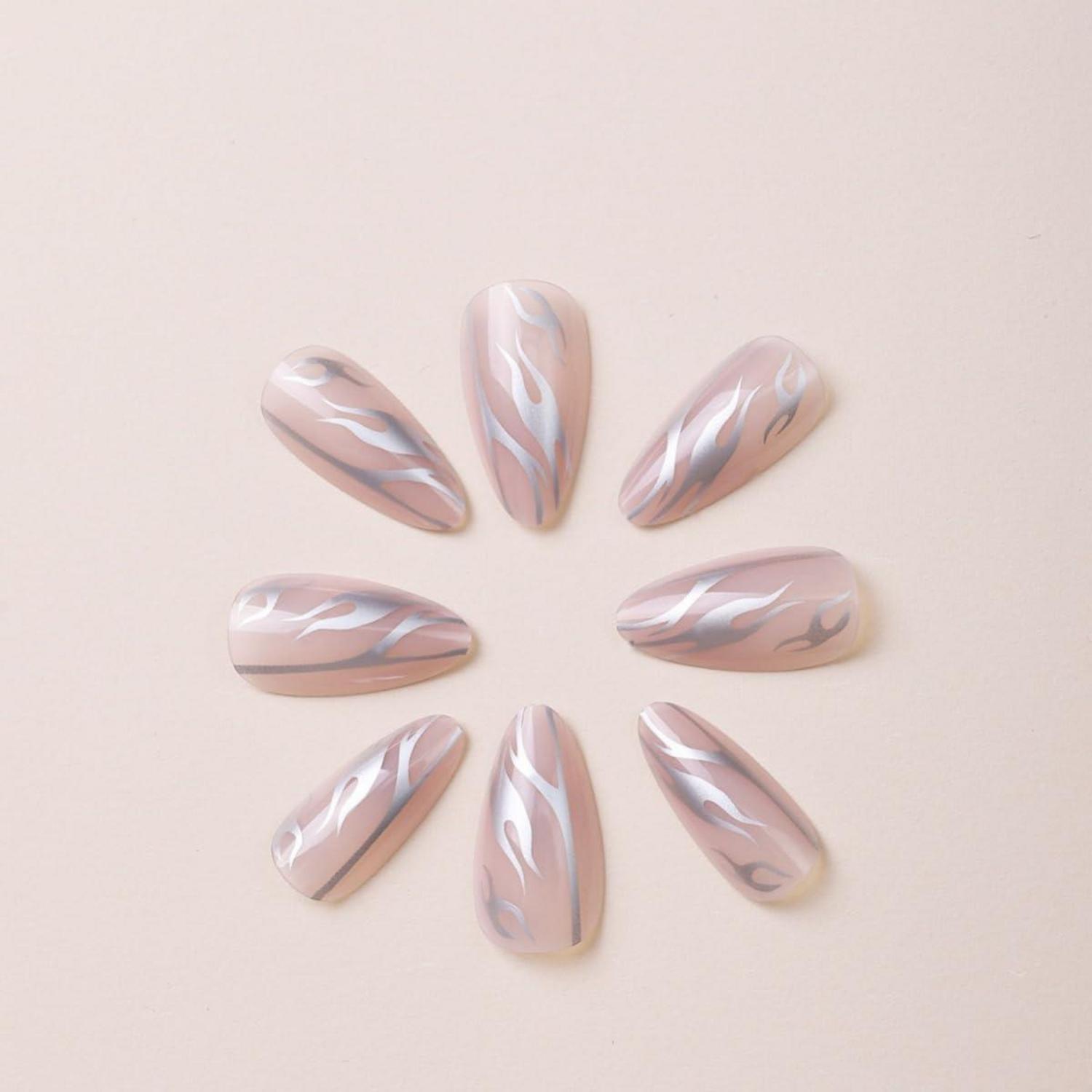24 Kurze Silber Swirl Mandel Nägel Zum Aufkleben - Glossy Pink Design