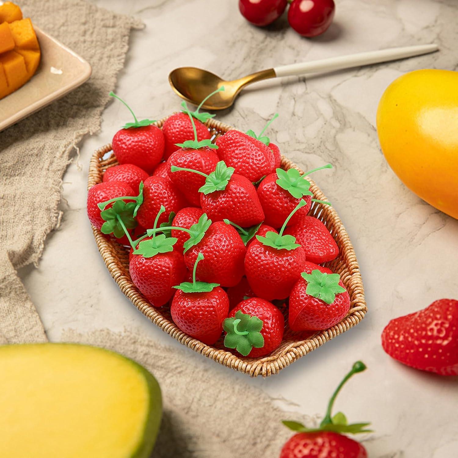 Künstliche Erdbeeren Plastik Deko Obst Lebensecht DIY Party 20 Stück