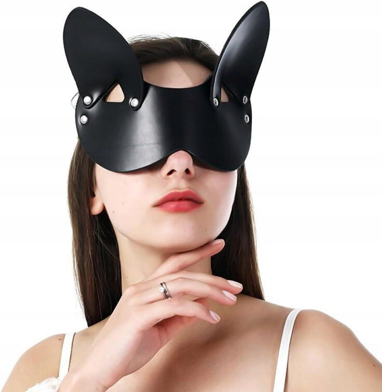 Sexy SM Leder Augenbinde mit Nieten BDSM Fetischmaske