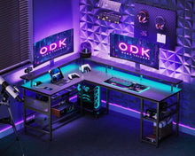 Gaming Tisch LED Eckschreibtisch 2 Steckdosen 2 USB Schwarz