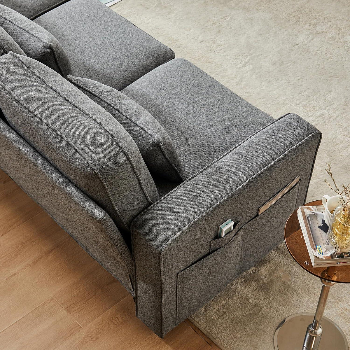 Modernes 4-Sitzer Sofa aus Leinenstoff mit Stauraum & Kissen