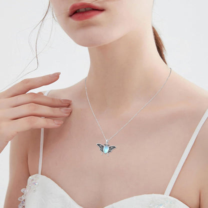 TRISHULA Motten Halskette 925 Silber Luna Anhänger Mondstein Tier-Kette