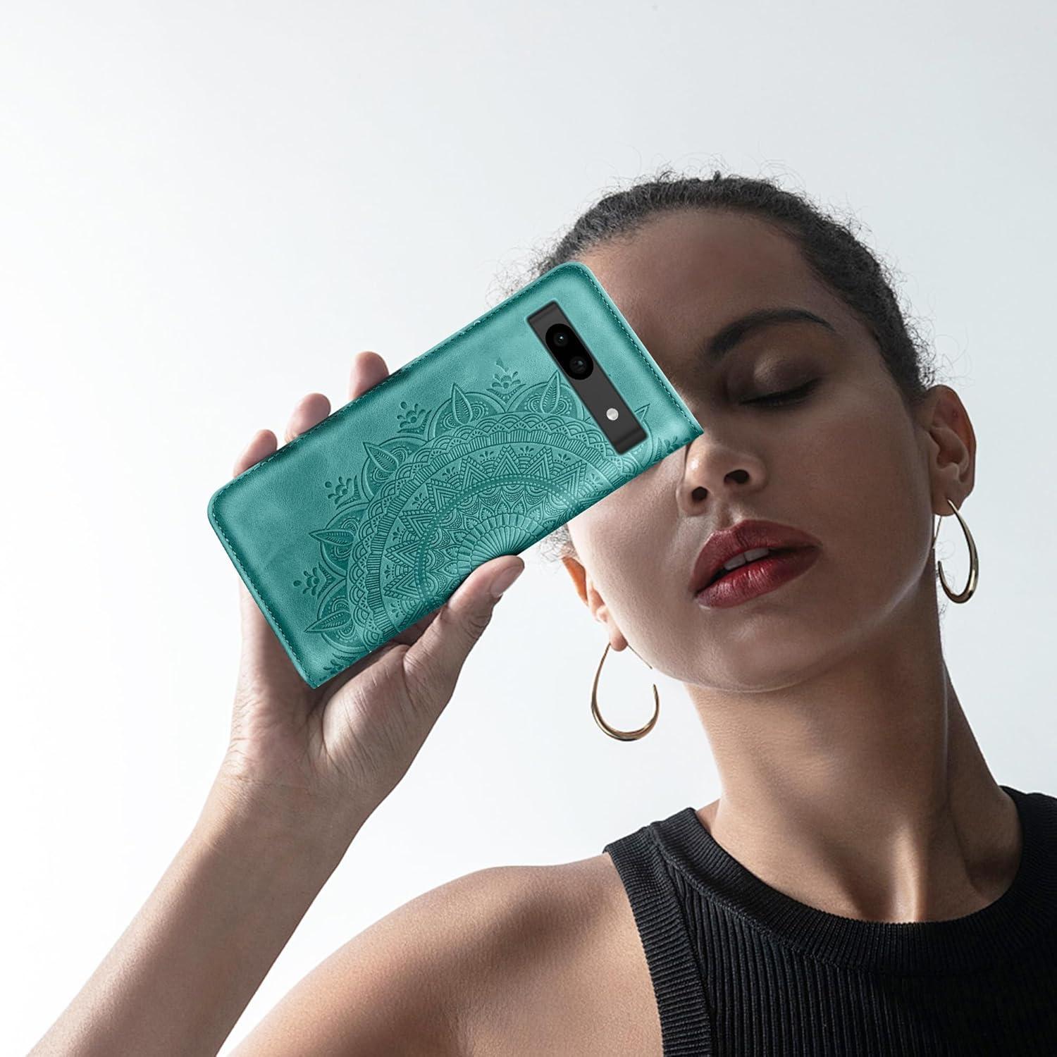 Google Pixel 8A Lederhülle Flip Wallet Case Standfunktion Grün
