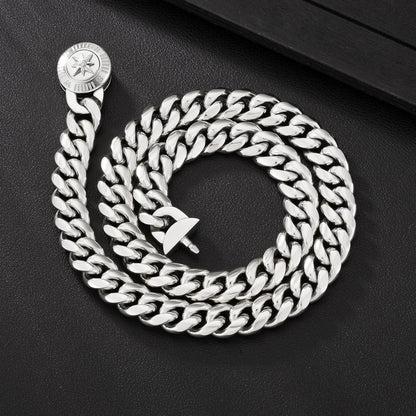 Herren 12mm Panzerkette mit Löwe Totenkopf Verschluss 18K Gold Cuban Link 55.9cm