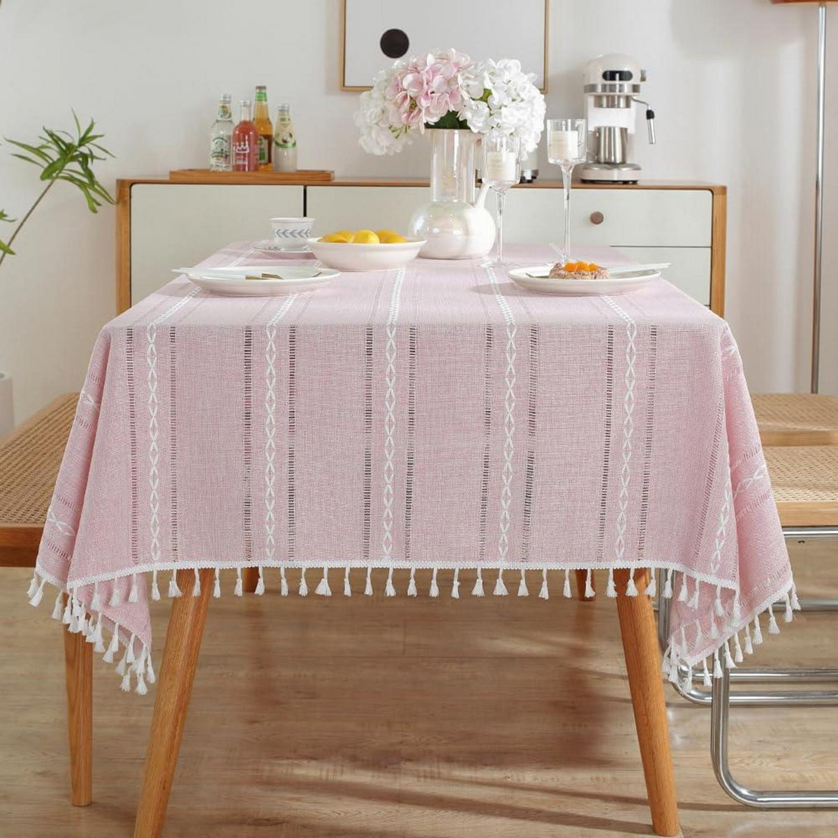 Böhmische Tischdecke Leinen 140x140cm Rosa mit Quasten